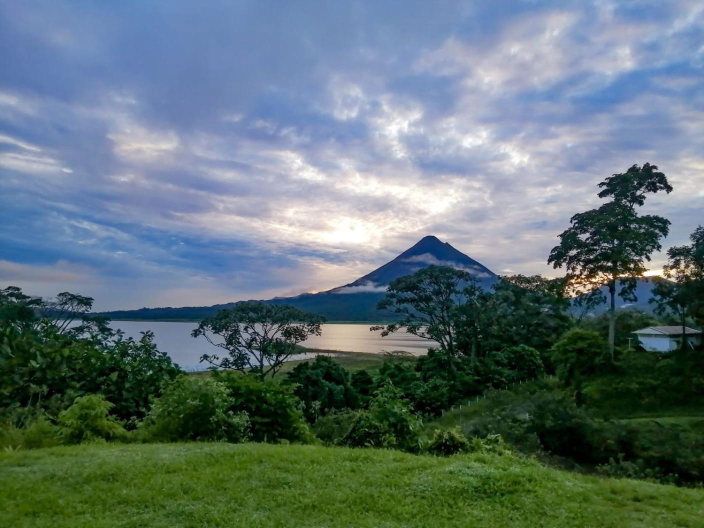 Arenal Hostel La Catarata La Fortuna Extérieur photo